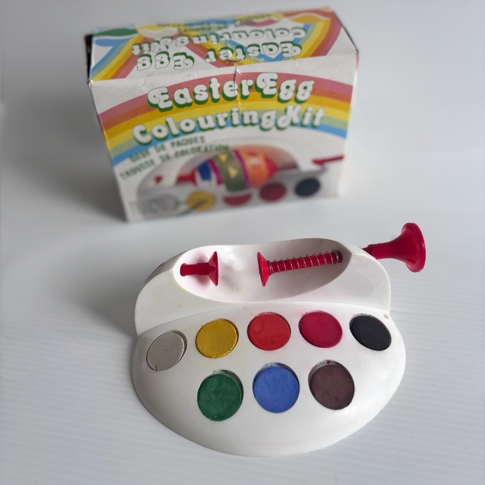 Vintage Easter Egg Coloring Kit Box